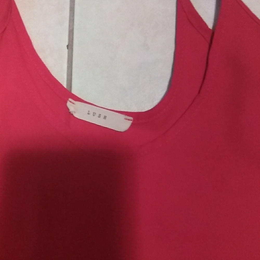 Tank top - Picture 2 of 3